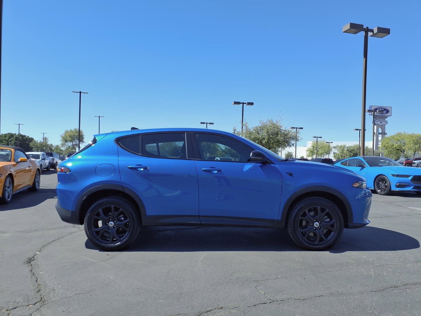 Used 2024 Dodge Hornet GT w/ GT Blacktop Package AWD/4WD image 7