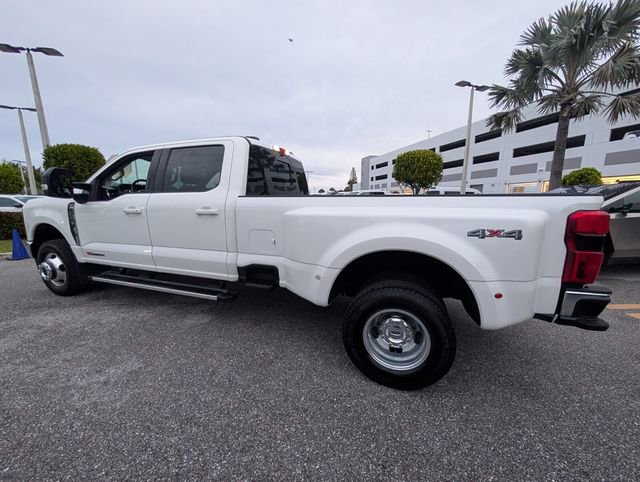 Certified 2024 Ford F350 Lariat AWD/4WD image 11