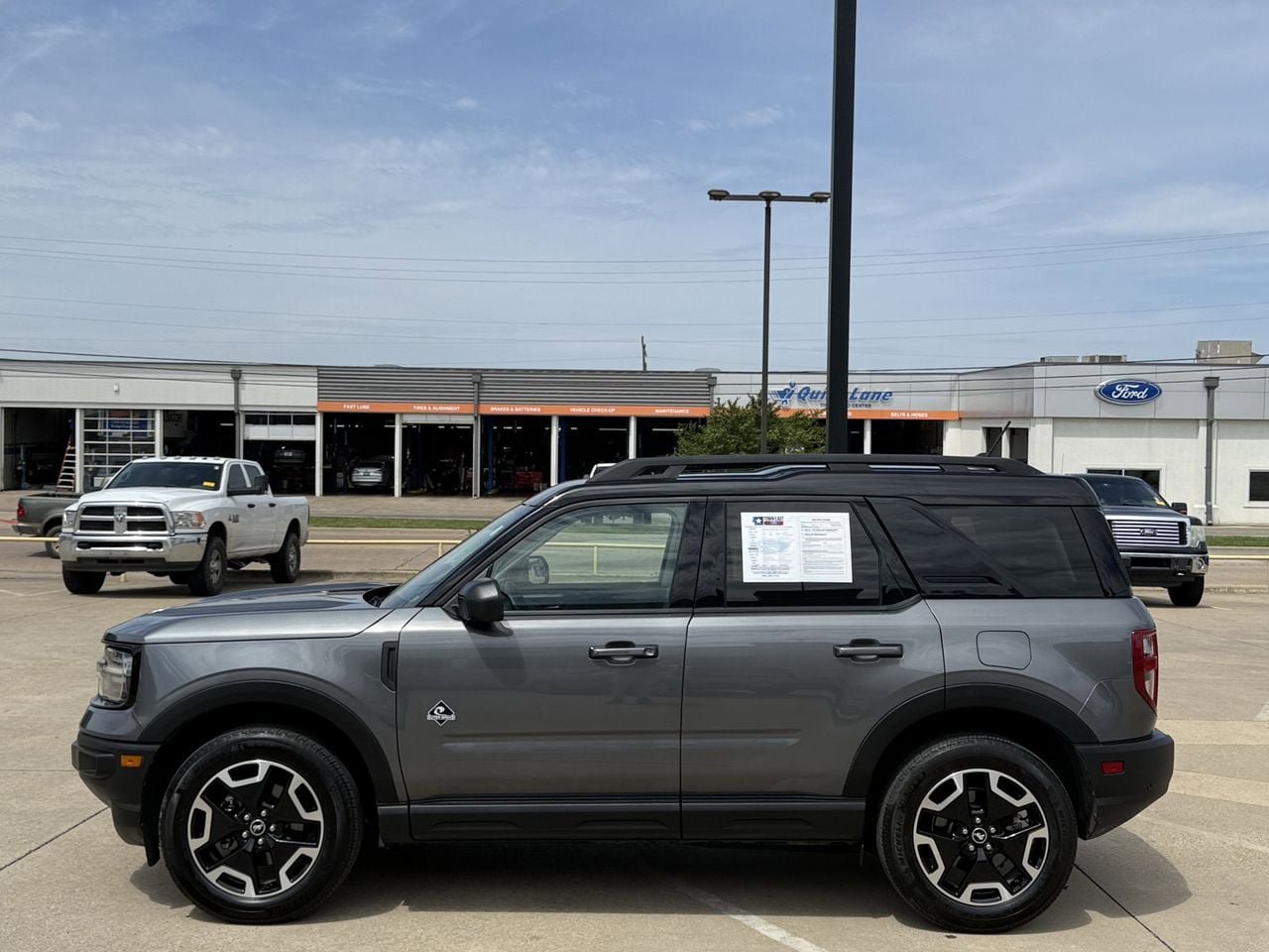 Certified 2024 Ford Bronco Sport Outer Banks AWD/4WD image 3