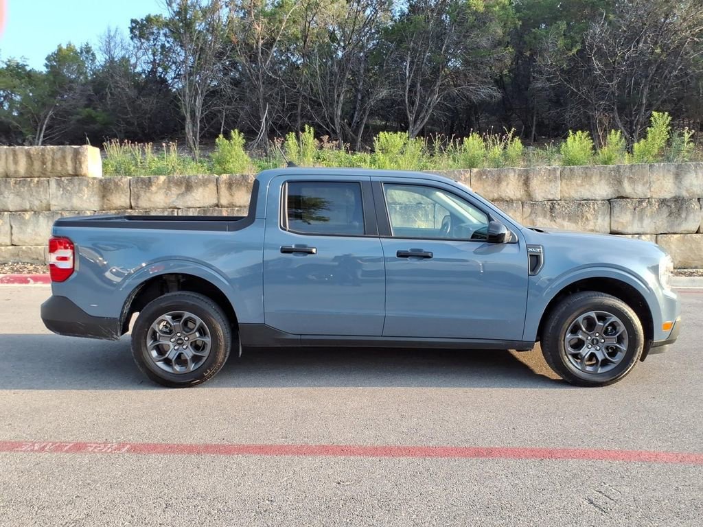 Certified 2024 Ford Maverick XLT w/ XLT Luxury Package AWD/4WD image 4