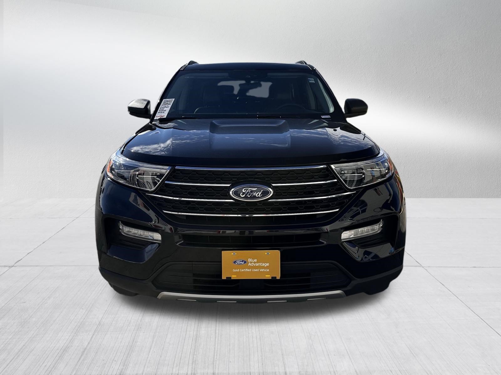 Certified 2023 Ford Explorer XLT w/ Equipment Group 202A AWD/4WD image 2