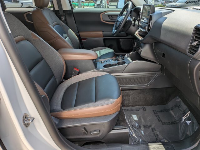 Certified 2024 Ford Bronco Sport Outer Banks AWD/4WD image 36