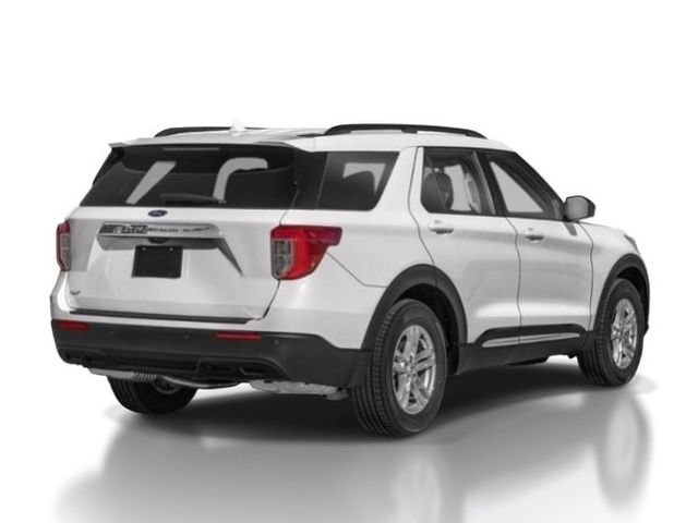 Certified 2023 Ford Explorer XLT w/ Equipment Group 202A AWD/4WD image 2