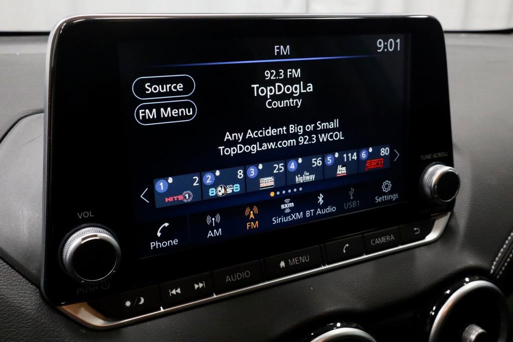 Used 2024 Nissan Sentra SV image 3