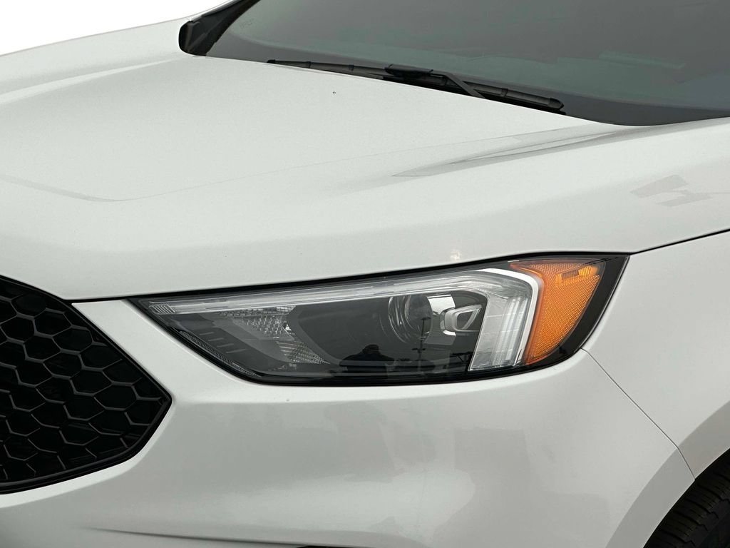 Certified 2023 Ford Edge ST-Line AWD/4WD image 7