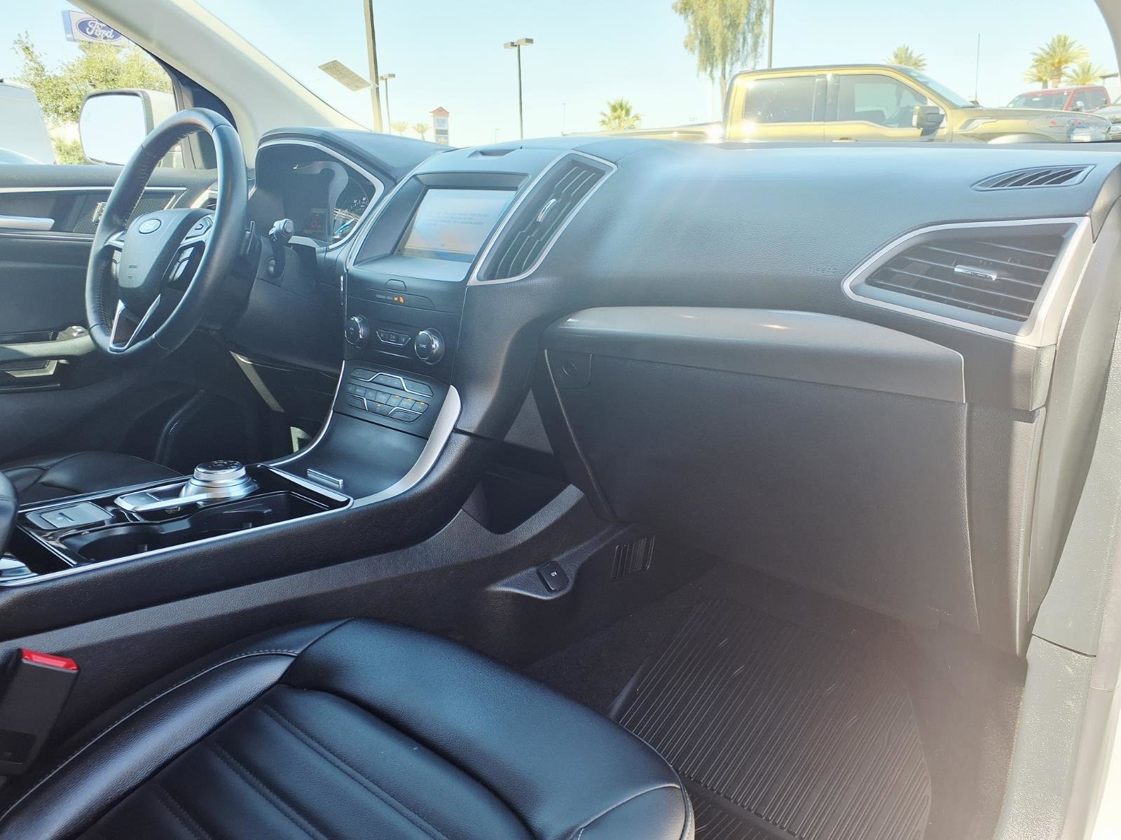 Certified 2019 Ford Edge SEL w/ Equipment Group 201A AWD/4WD image 10