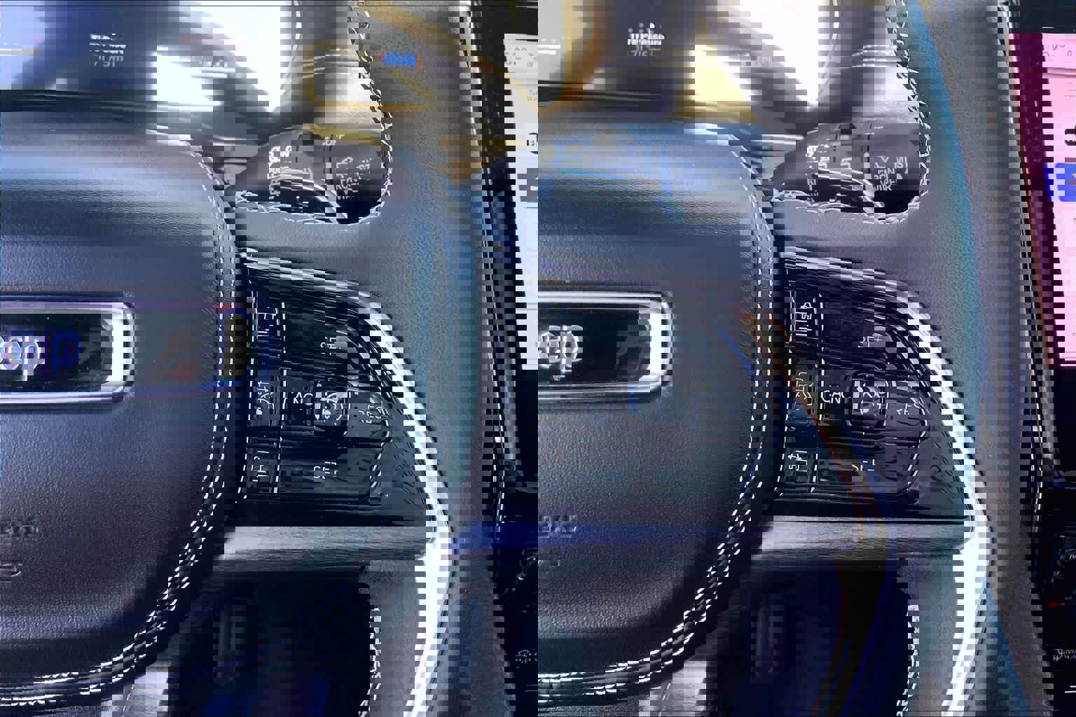 Used 2025 Jeep Grand Cherokee L Overland w/ Luxury Tech Group IV image 24