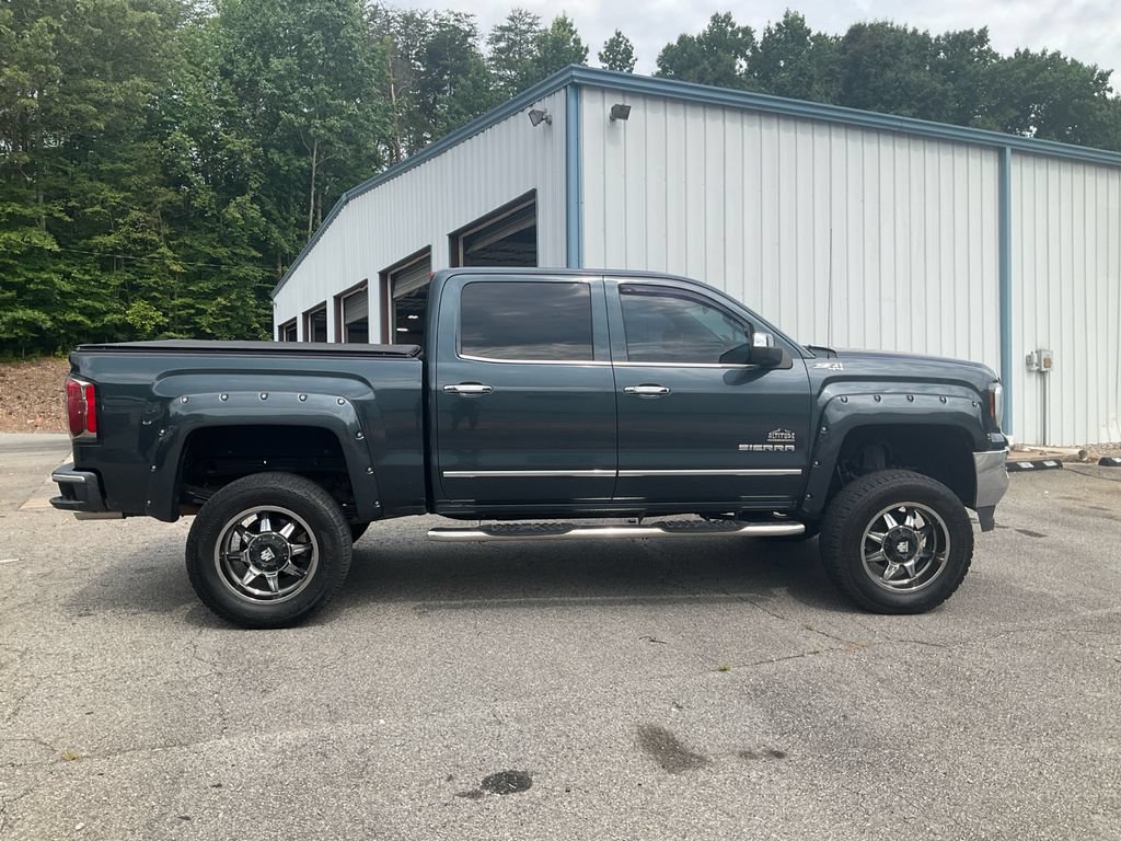 Used 2017 GMC Sierra 1500 SLT w/ Suspension Package, Off-Road AWD/4WD image 4