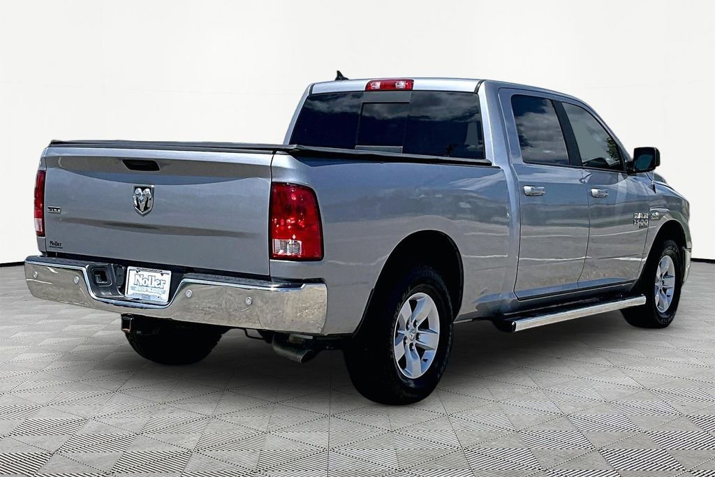 Used 2020 RAM 1500 Classic SLT w/ Luxury Group RWD image 2