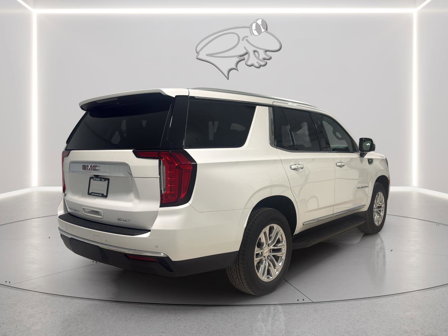 Used 2021 GMC Yukon SLT w/ SLT Premium Package image 5