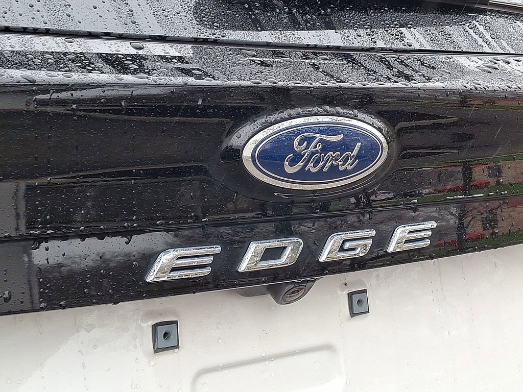 Certified 2023 Ford Edge Titanium w/ Equipment Group 301A image 34