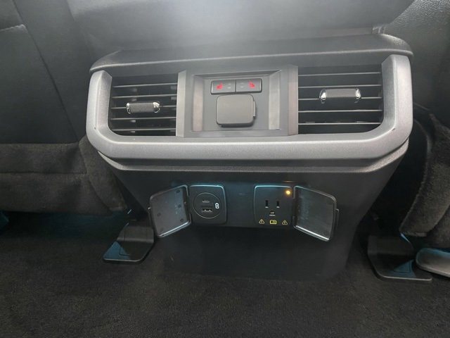 Certified 2022 Ford F150 Lariat w/ Equipment Group 502A High image 39