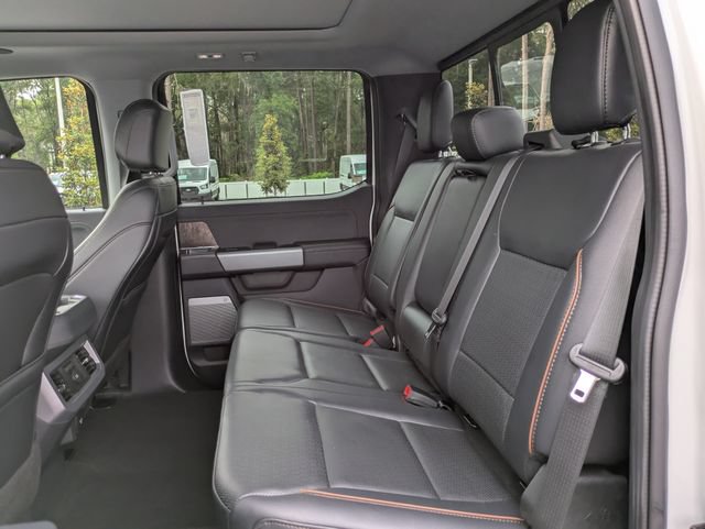 Certified 2026 Ford F250 Lariat w/ Black Appearance Package AWD/4WD image 14