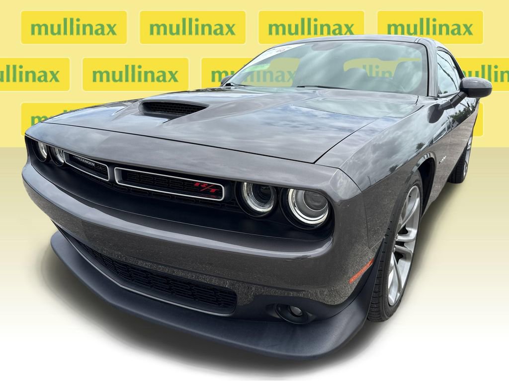 Used 2020 Dodge Challenger R/T image 5