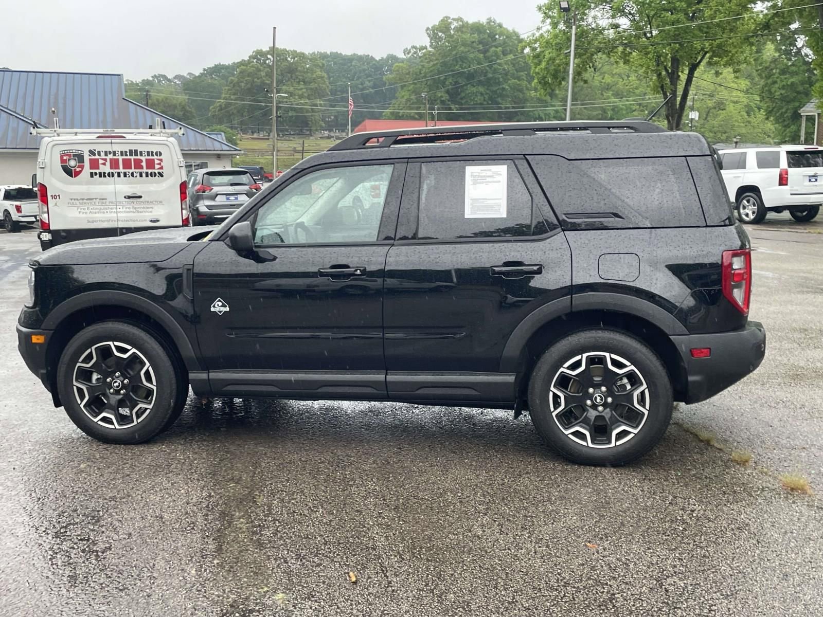 Certified 2025 Ford Bronco Sport Outer Banks w/ Outer Banks Tech Package+ AWD/4WD image 6
