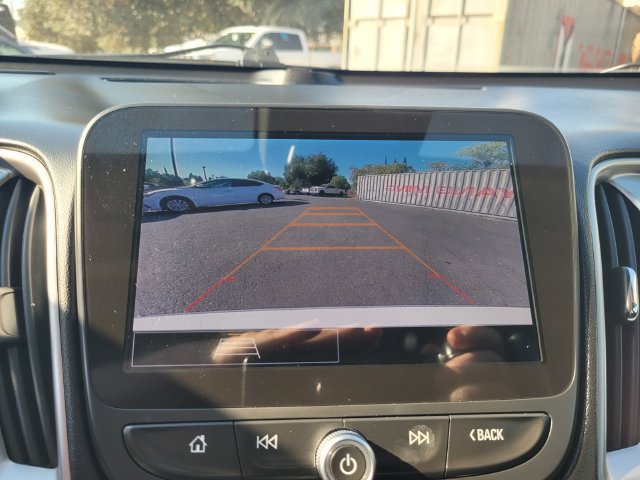 Used 2025 Chevrolet Malibu LT FWD image 21