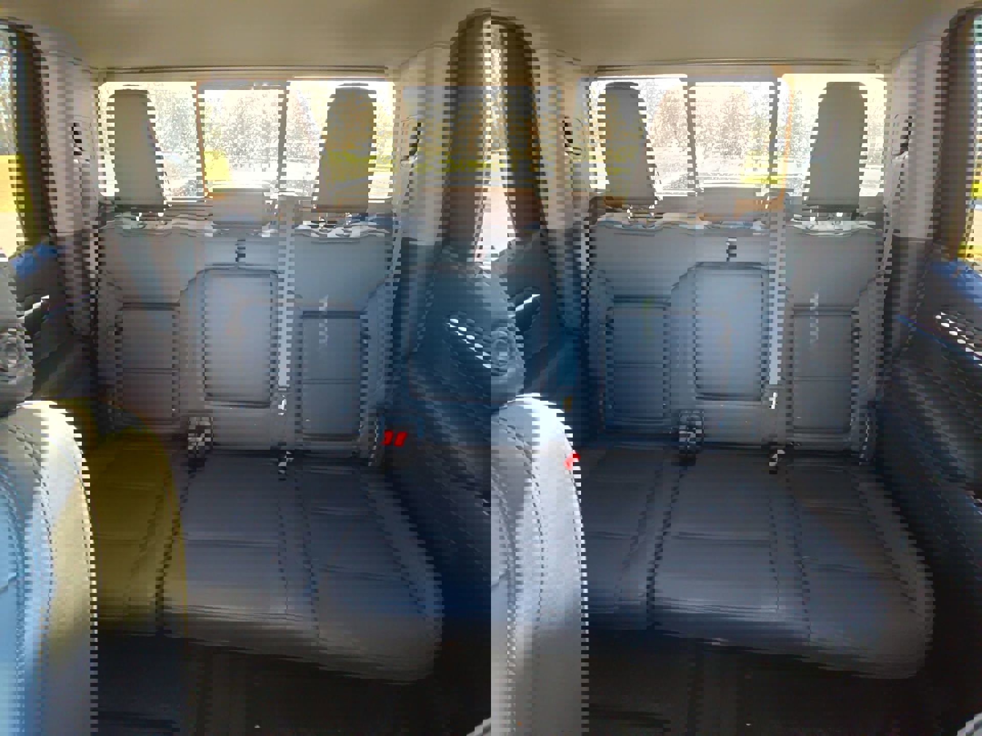 Used 2024 GMC Sierra 1500 SLT image 23