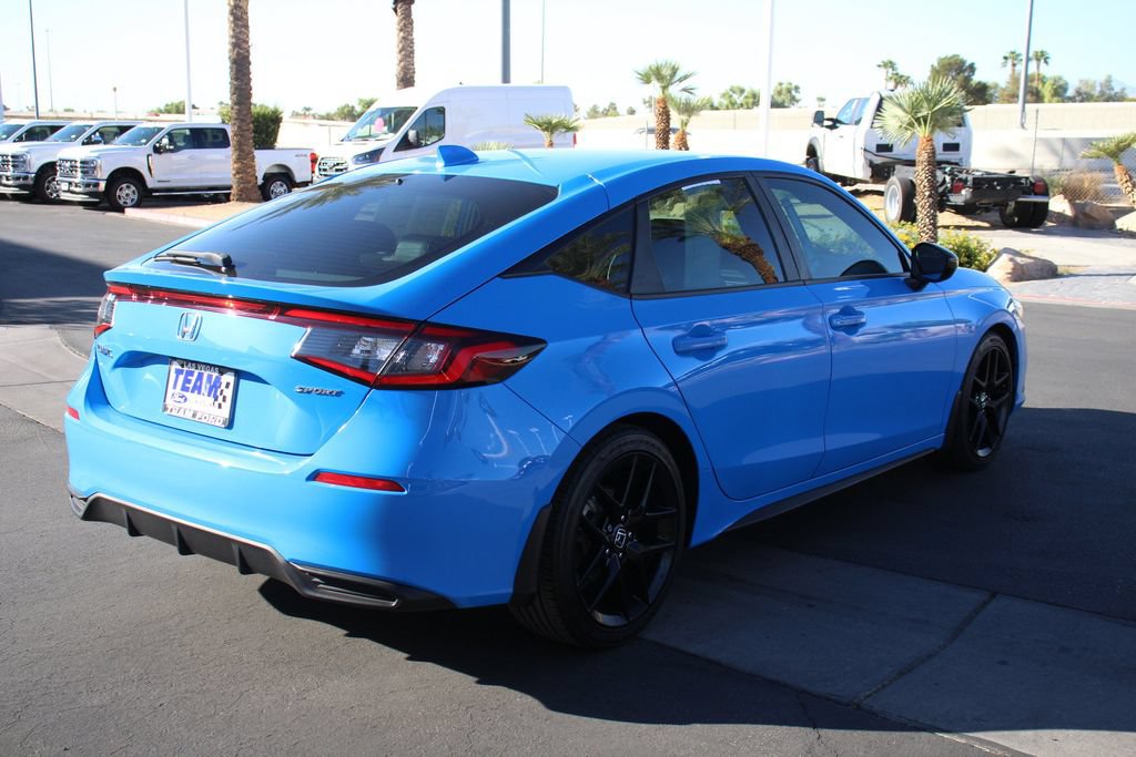 Used 2024 Honda Civic Sport image 8