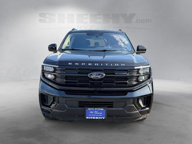 Certified 2025 Ford Expedition Active image 8