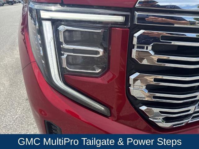 Used 2024 GMC Sierra 1500 Denali AWD/4WD image 12