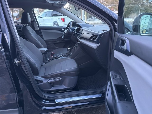 Used 2022 Volkswagen Taos SE image 14