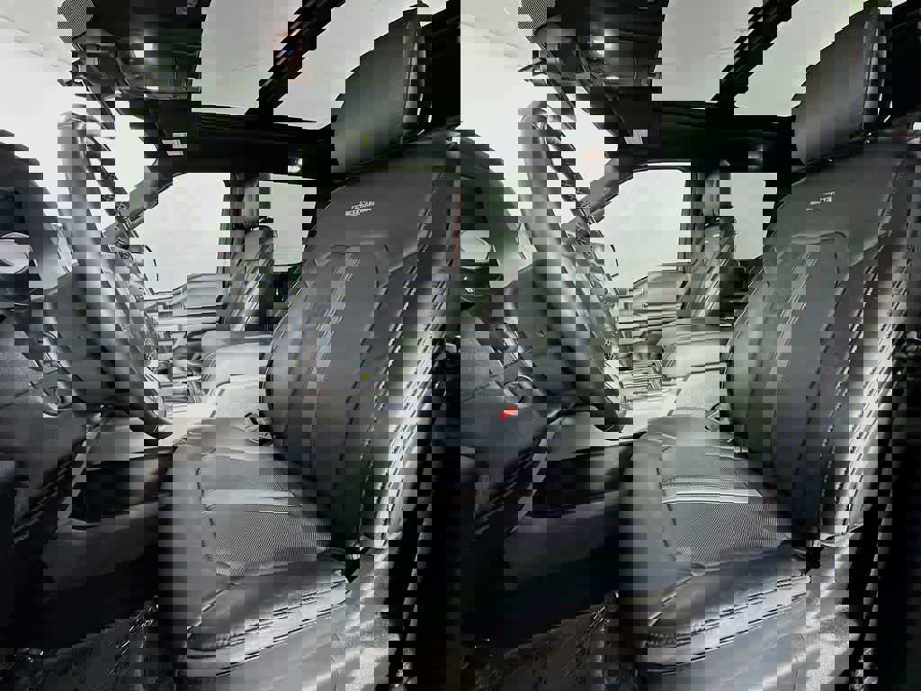 Certified 2019 Ford F150 Platinum w/ Equipment Group 701A Luxury image 15