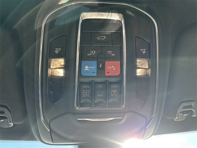 Used 2023 Jeep Wagoneer Series II image 26