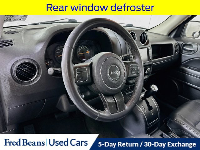 Used 2017 Jeep Patriot High Altitude AWD/4WD image 12