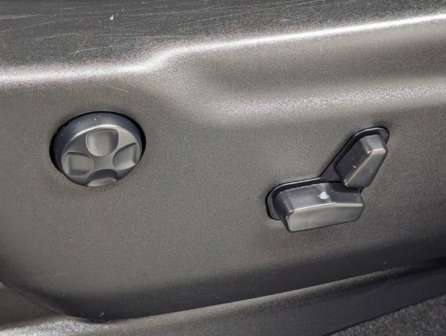Used 2023 Dodge Durango GT AWD/4WD image 11