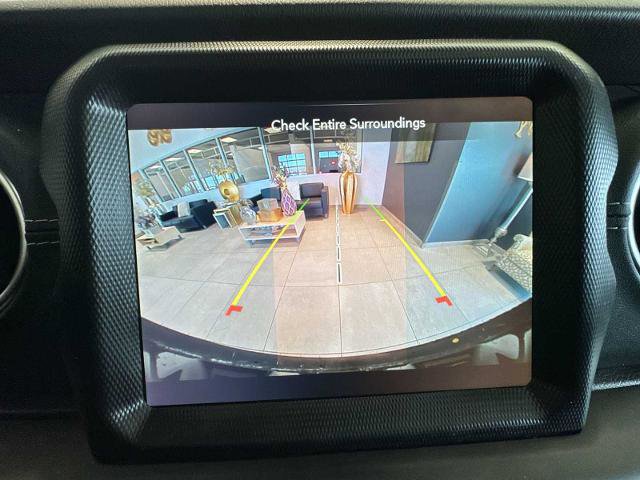 Used 2023 Jeep Wrangler Unlimited Sahara w/ Cold Weather Group image 14