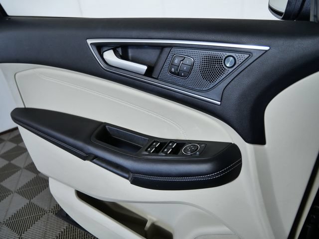Certified 2023 Ford Edge Titanium w/ Equipment Group 301A AWD/4WD image 22