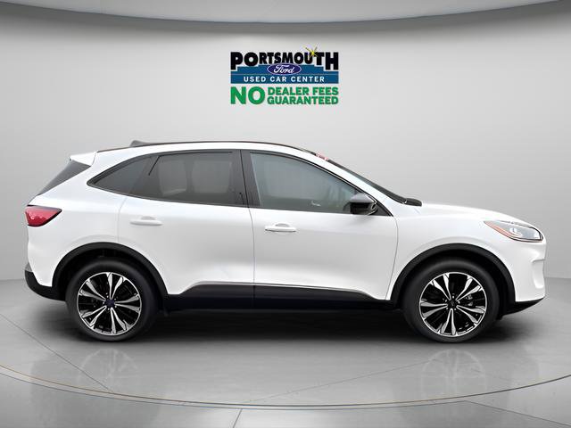 Certified 2022 Ford Escape SEL w/ SEL Stealth AWD Package image 3