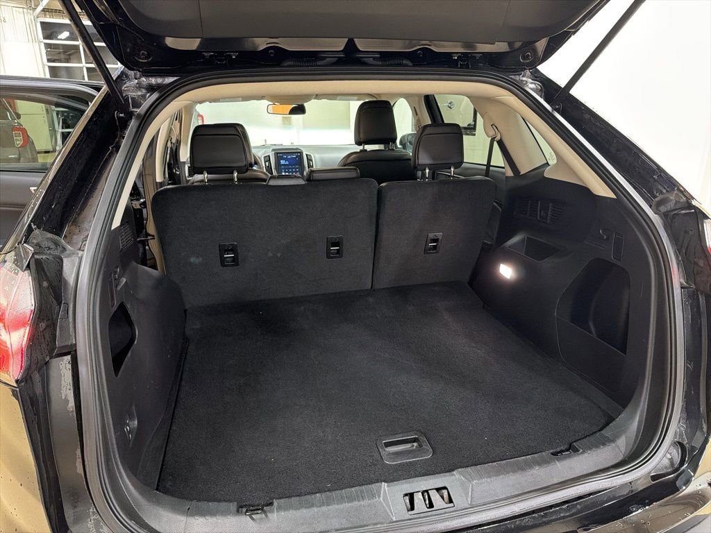 Certified 2024 Ford Edge SEL image 31