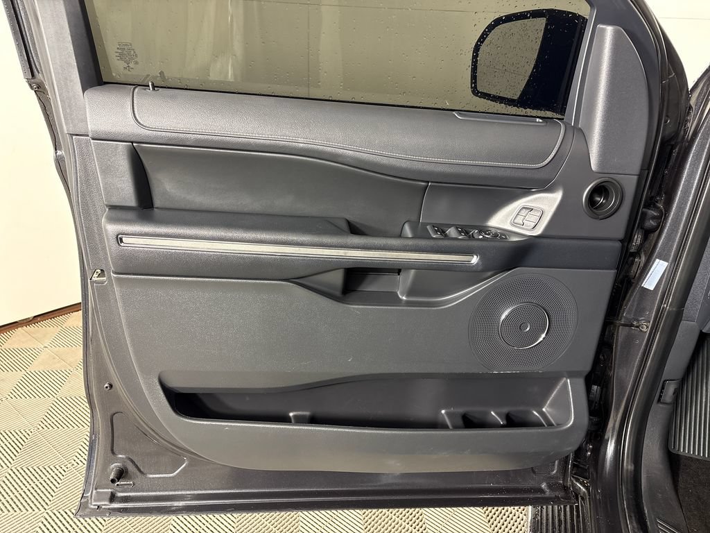 Certified 2022 Ford Expedition XLT AWD/4WD image 21