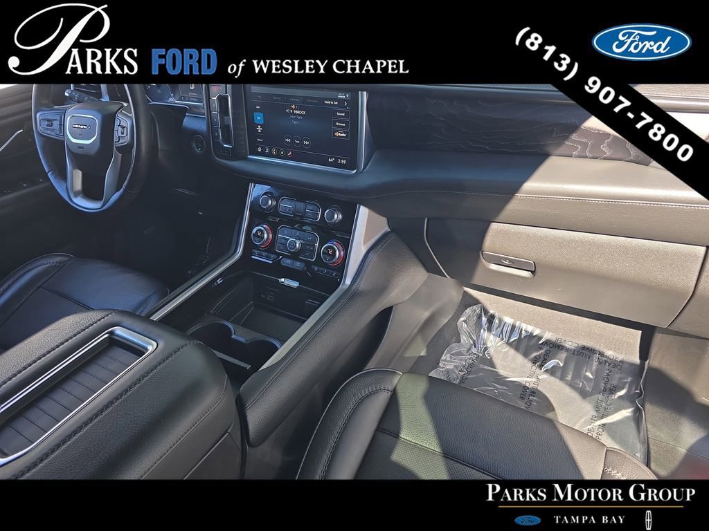 Used 2021 GMC Yukon Denali w/ LPO, Illumination Package image 10