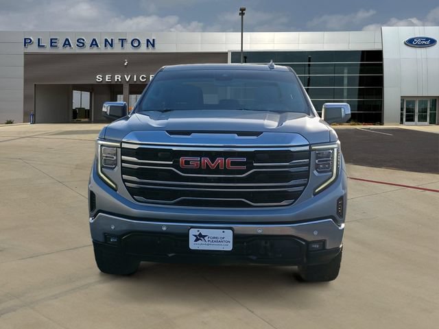 Used 2024 GMC Sierra 1500 SLT w/ SLT Convenience Package AWD/4WD image 8