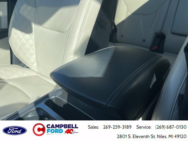 Certified 2023 Ford Edge Titanium AWD/4WD image 16