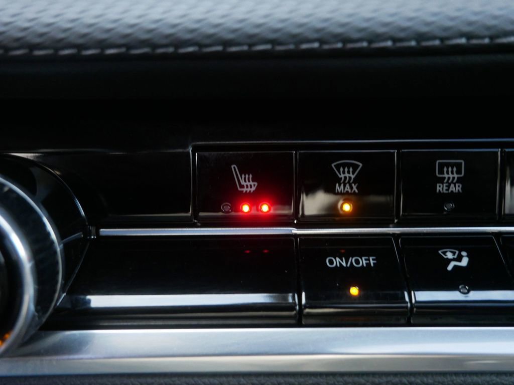 Used 2025 Chevrolet Equinox LT image 26