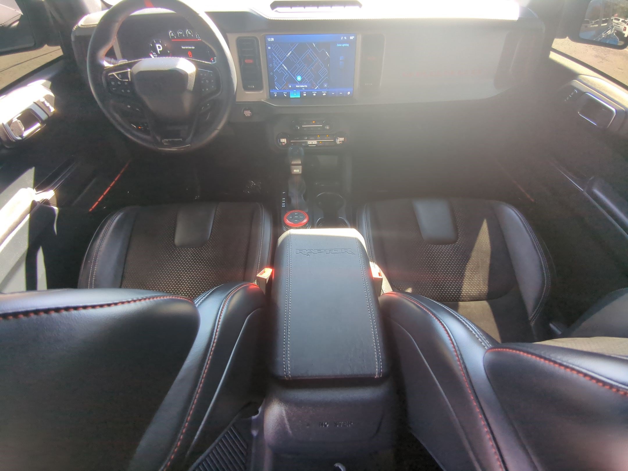 Certified 2024 Ford Bronco Raptor w/ Interior Carbon Fiber Pack 6 AWD/4WD image 31