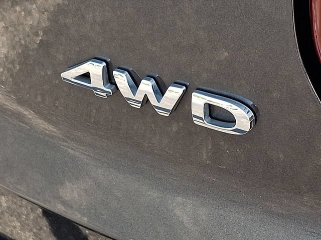 Certified 2018 Ford Explorer XLT w/ Equipment Group 202A AWD/4WD image 37