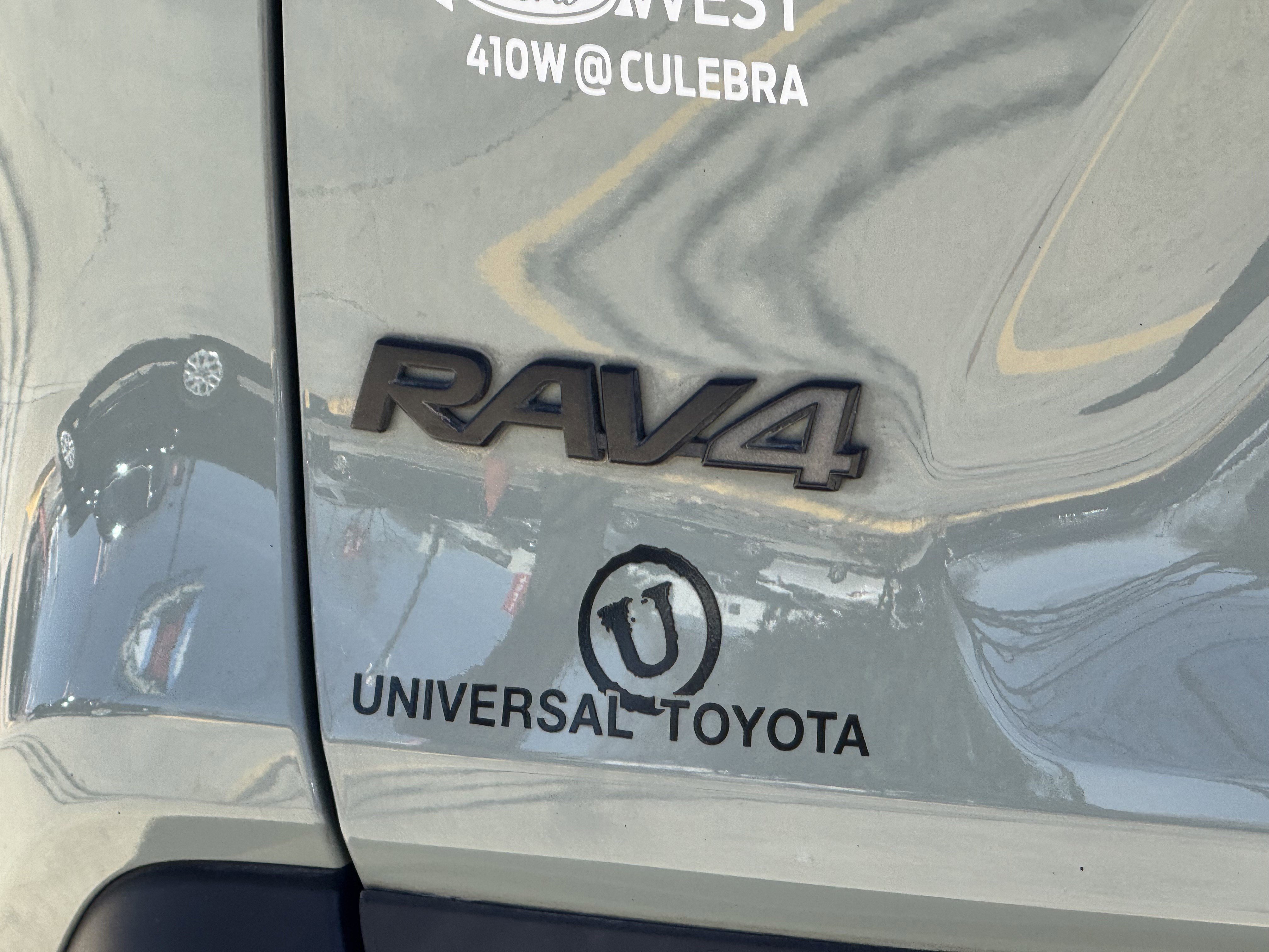 Used 2019 Toyota RAV4 Adventure image 11