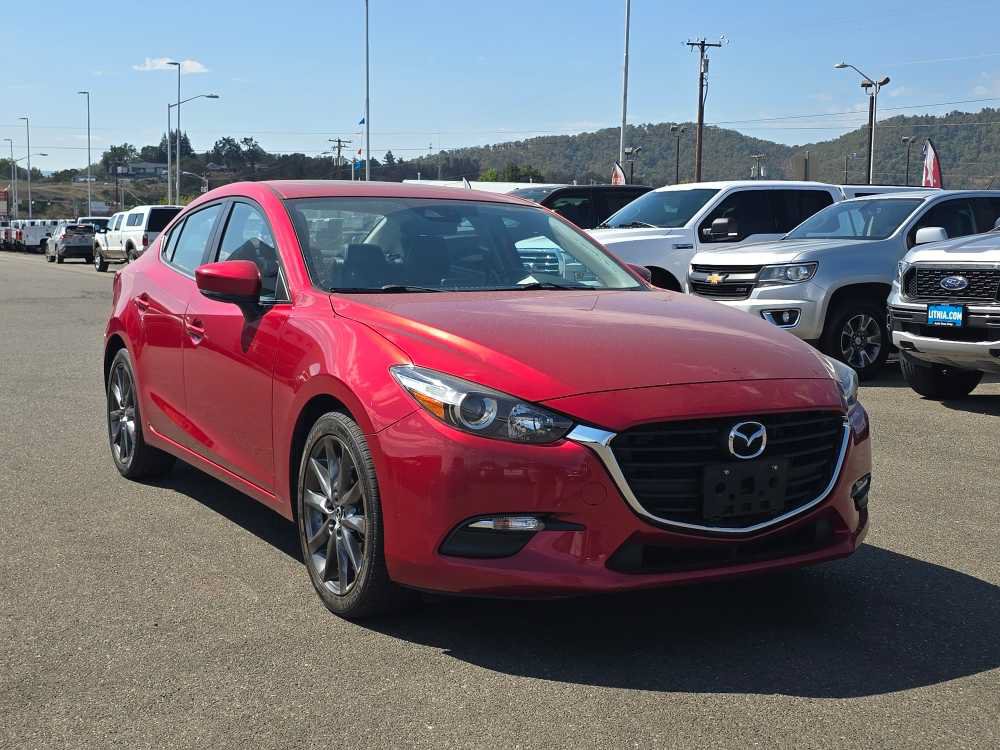 Used 2018 MAZDA MAZDA3 Touring FWD image 18