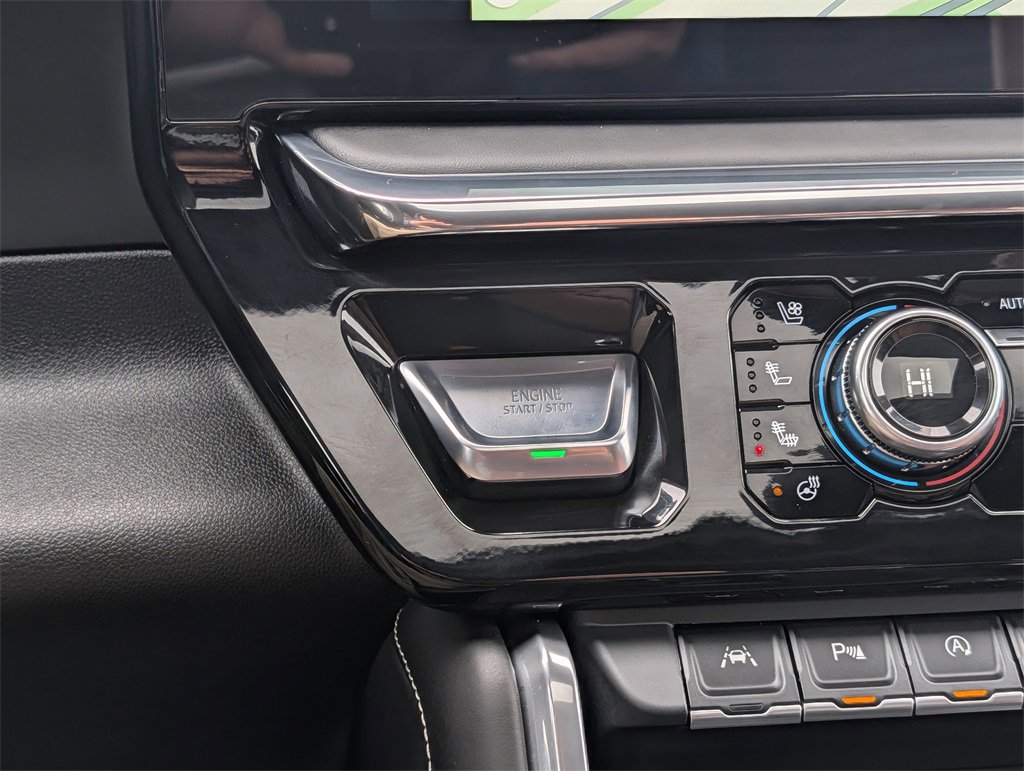 Used 2025 GMC Sierra 1500 Denali Ultimate image 25