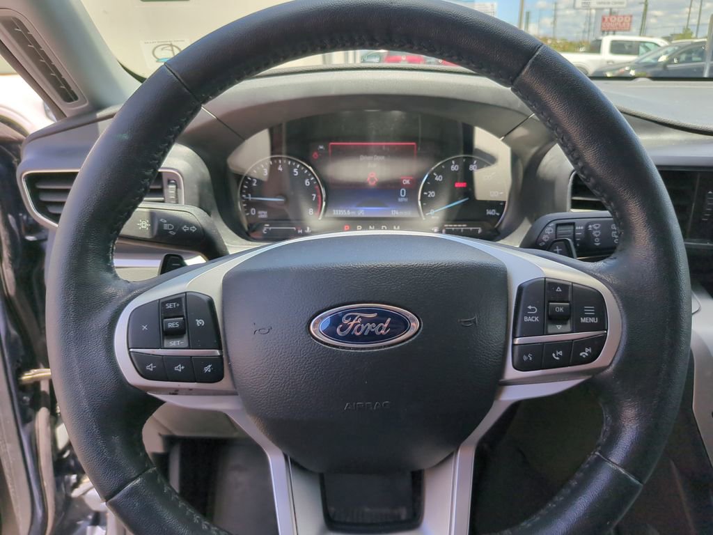 Certified 2021 Ford Explorer XLT w/ Equipment Group 202A RWD image 27