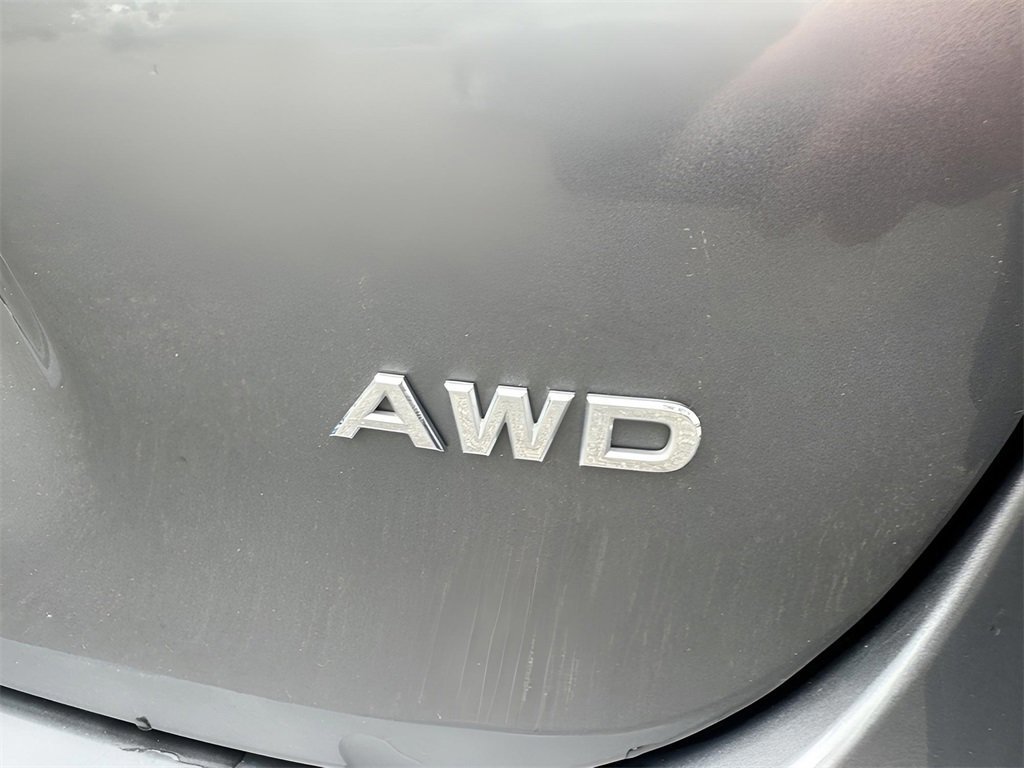 Used 2021 Nissan Rogue Sport S image 9