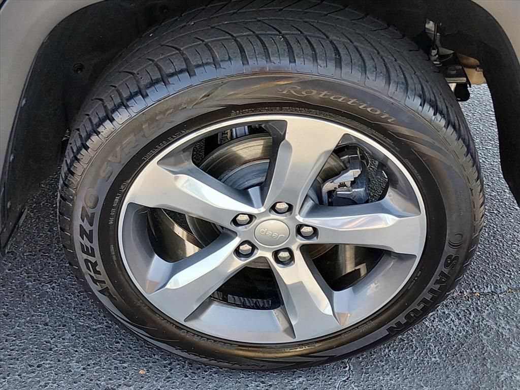 Used 2022 Jeep Grand Cherokee Limited RWD image 18