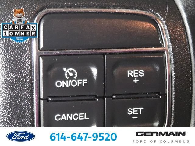 Used 2017 Jeep Wrangler Unlimited Rubicon w/ Connectivity Group AWD/4WD image 33