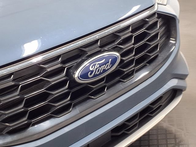 Certified 2024 Ford Escape ST-Line w/ Tech Pack #1 AWD/4WD image 33