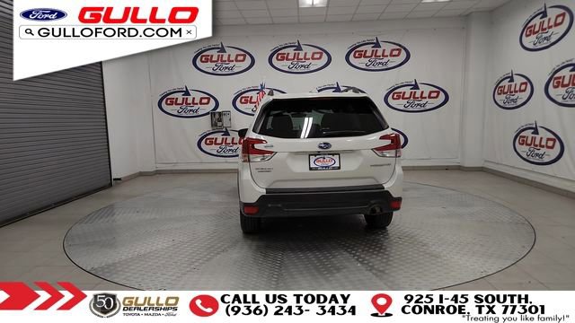 Used 2020 Subaru Forester Premium image 7