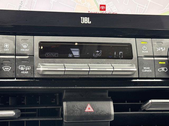 Used 2025 Toyota Grand Highlander AWD image 27
